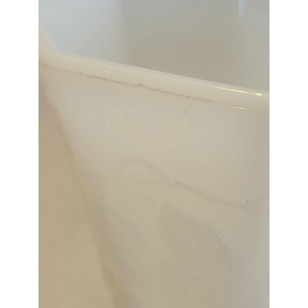 vtg White Milk Glass Vase Grape Vine‎ Anchor Hocking Pedestal Farmhouse Decor